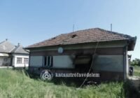 Lakatlan ház égett Kenderesen