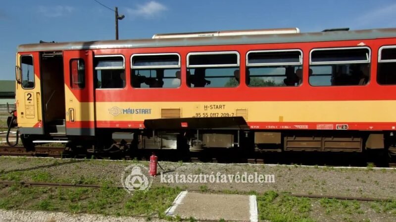 Mozdony motortere égett Kunszentmártonban