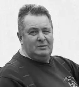 Elhunyt Molnár Zoltán