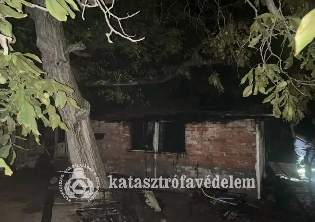 Melléképület gyulladt ki Kunszentmártonban
