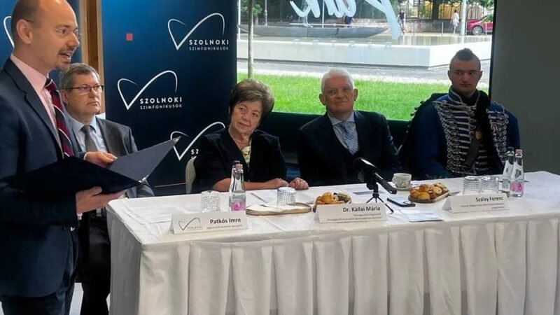 Emlékkoncert a hősök tiszteletére