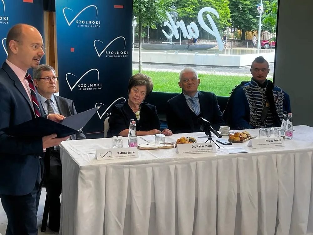 Emlékkoncert a hősök tiszteletére