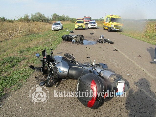 Széttépte a motort a baleset