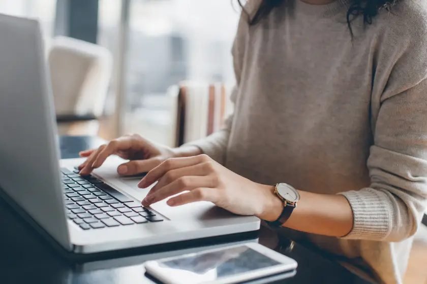 Játékok akár féláron-Online árverést hirdet a NAV