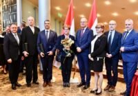 Elismerések a köz szolgálatáért