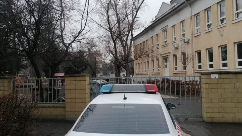 Szolnoki iskolát is fenyegettek bombával