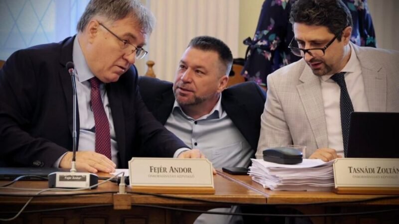 Polgármesteri hiszti, távozó hivatalvezetés