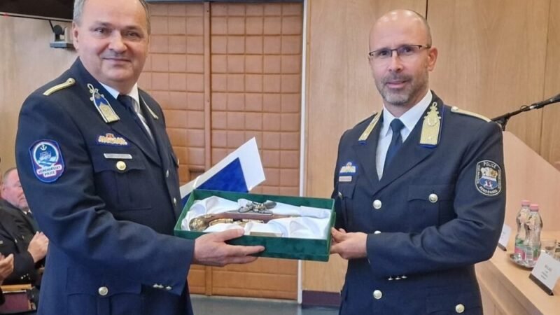 Elköszönt a Tisza kapitánya