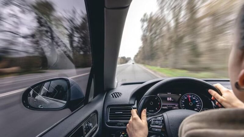 Mabisz: 2025-től már elektronikusan is érvényes a zöldkártya