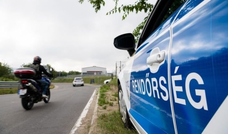A kerékpárosokat és motorosokat fogja ellenőrizni a rendőrség