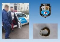 Kitépte a fülbevalót
