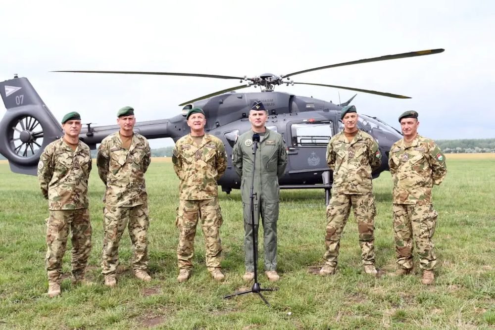 Szolnok ad otthont a katonai ejtőernyős vb-nek