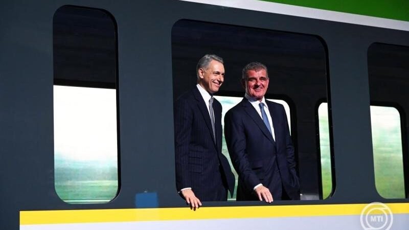 Lázár János: a Stadler nem csak gyarapodni, gyarapítani is akar