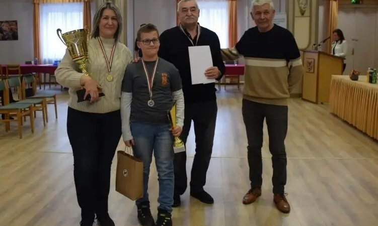 Nyugdíjas rendőrök és katonák versenyeztek
