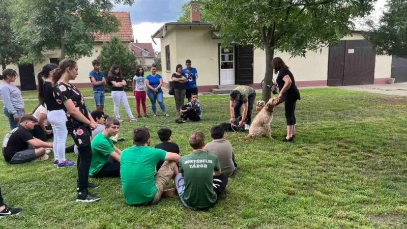 Májusban is folytatódtak a „Kapaszkodó” program foglalkozásai Jász-Nagykun-Szolnok vármegyében.