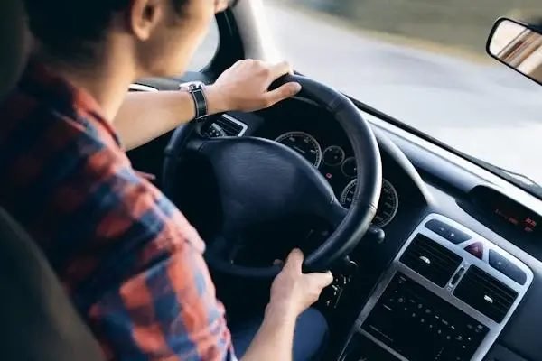 Ősztől indul az ingyenes KRESZ- és egészségügyi oktatás