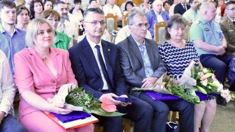 Kálmándi szellemében dolgoznak