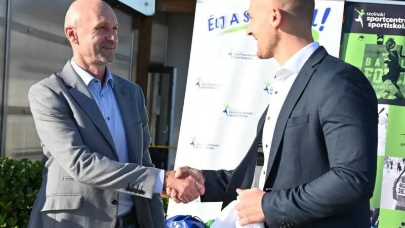 Úszók is csatlakoztak a Sportiskolához