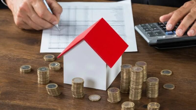 Nőtt a verseny a lakásbiztosítók között, jelentős összeget spórolhatnak a családok