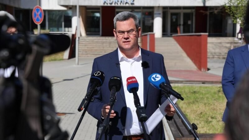 Dr. Takács Péter: 8,1 milliárd forintos fejlesztéstől esett el a szolnoki kórház