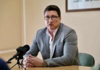 Politikai kitartottjait védi a polgármester?