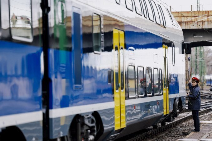 Módosul a menetrend Budapest-Keleti és Szolnok között