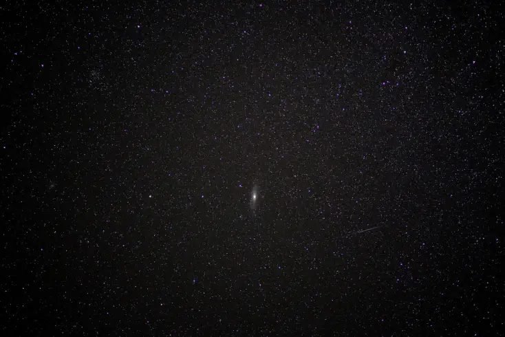 Egy vonalban látható csütörtök este a Hold, a Jupiter, az Uránusz és a Plejádok