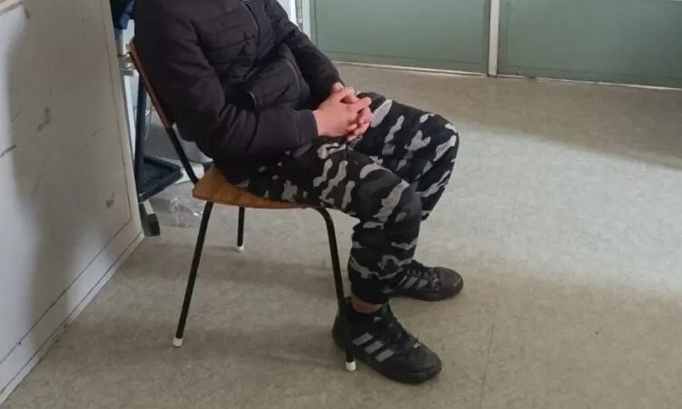 Rablás miatt őrizetben