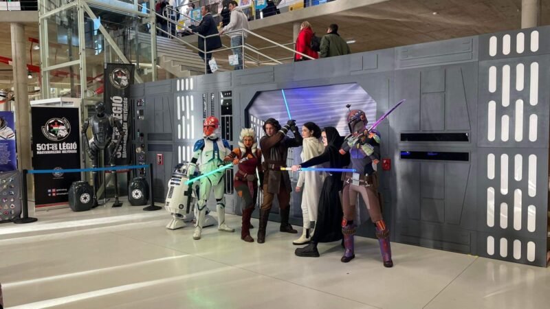 Star Wars rajongókat vár a RepTár