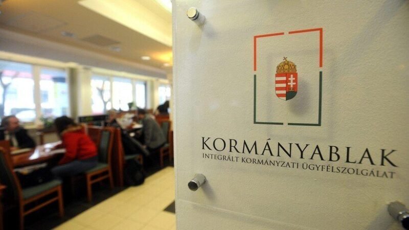 Megnövekedett kapacitással várják a kormányablakokban az ügyfeleket