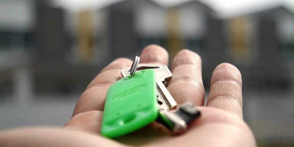 NAV: kedvezményesen 1,8 milliót adhat a munkáltató a harmincöt évnél fiatalabb dolgozóinak lakhatásra