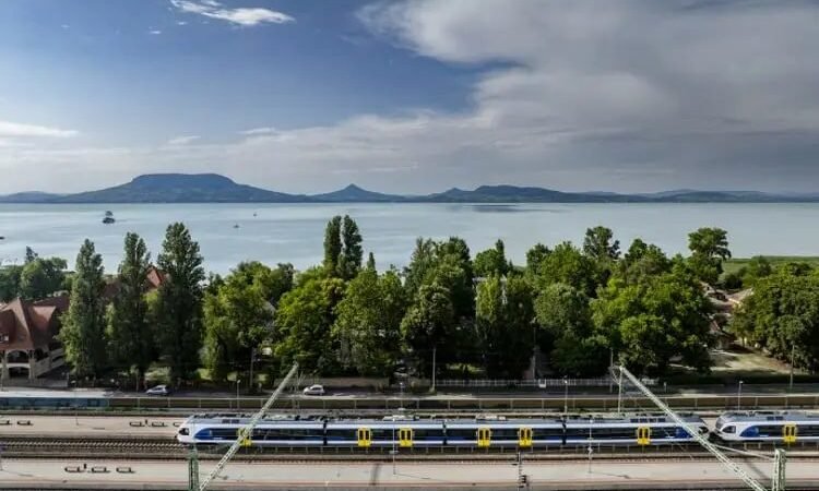 Szolnokról a Balatonhoz