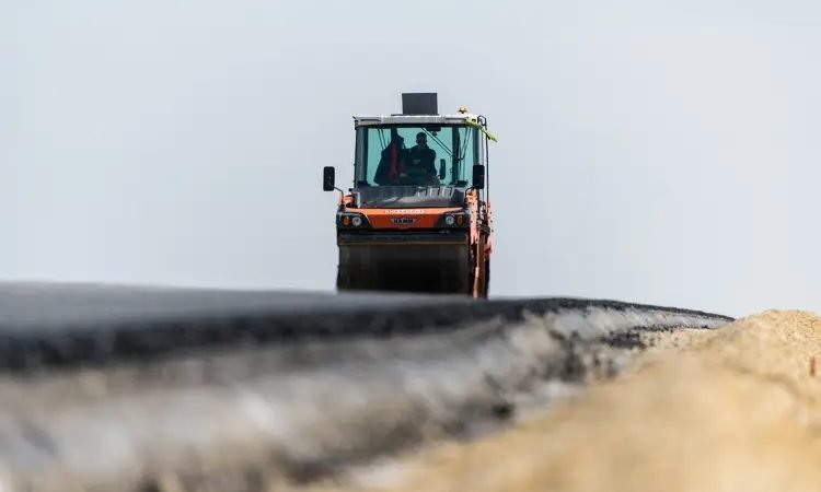 Jászberény – Felújítják a kórház melletti parkolót
