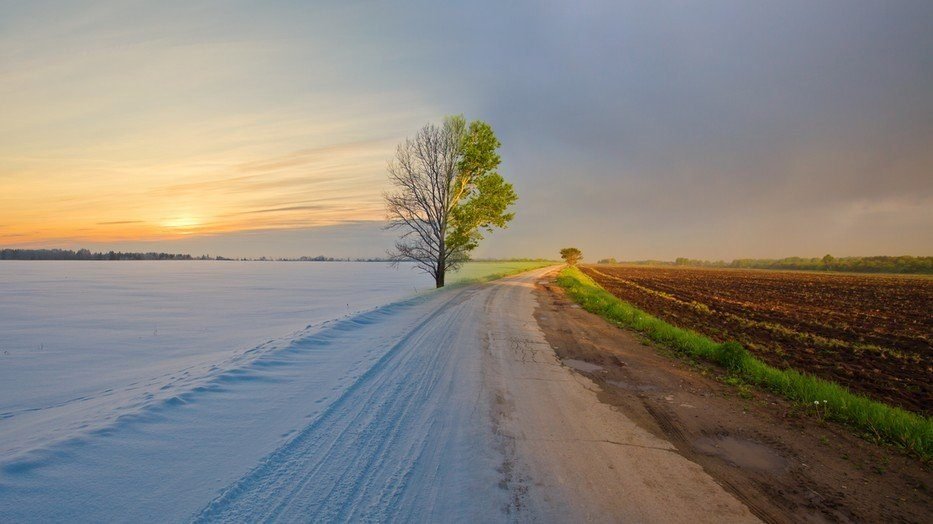 24 óra alatt 5-13 Celsius-fokkal lett melegebb